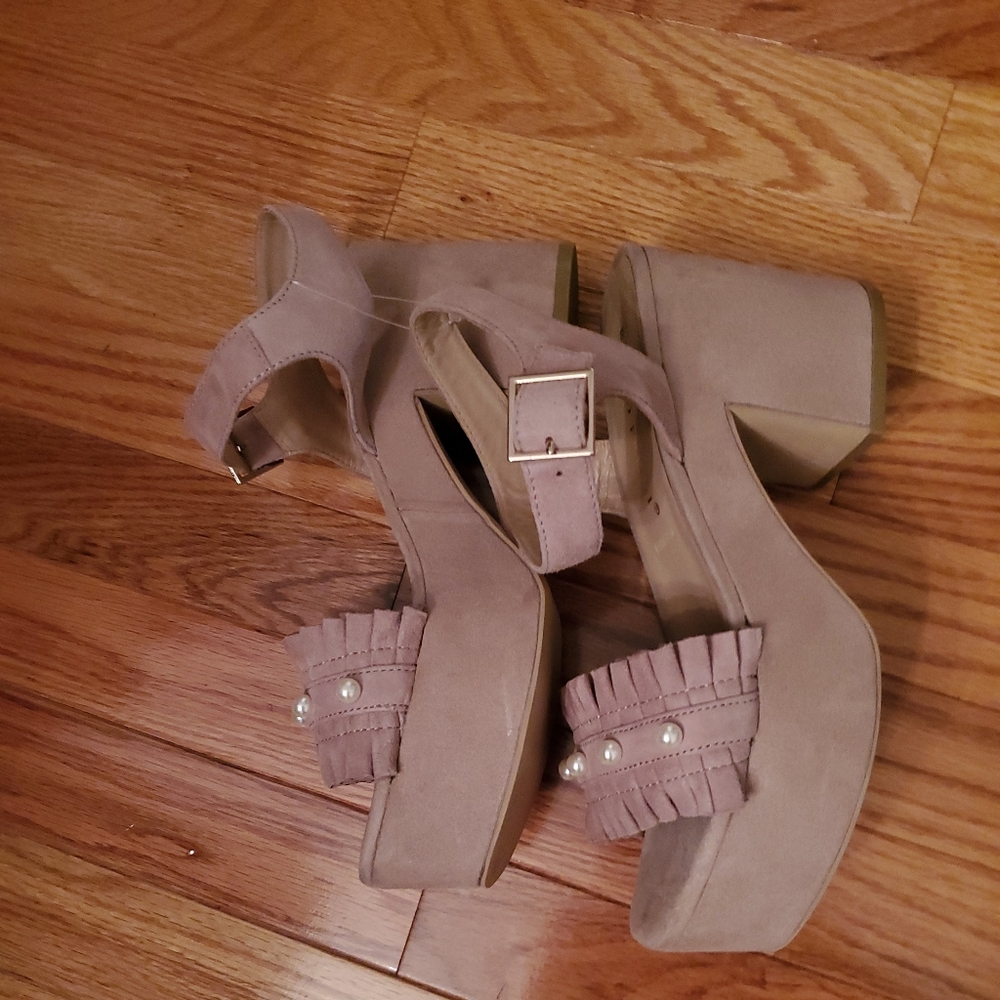 Bruno Premi Platform Wedges - Picture 11 of 11